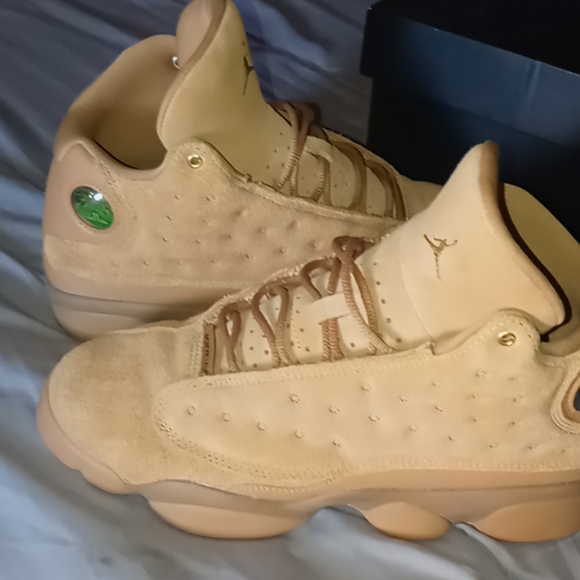 Wheat 13s. Bought them an they were to small. - Picture 5 of 6